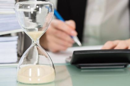 Délais de paiement: la moyenne baisse à 33,9 jours dans le public, voici le top 10 des bons et mauvais payeurs