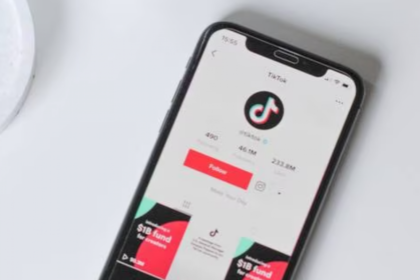 TikTok: les agences fédérales américaines doivent bannir l’application chinoise sous 30 jours, ordonne la Maison Blanche